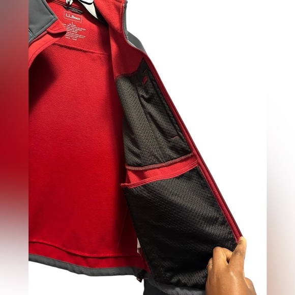 Men's Red and Gray L.L. Bean Jacket - Picture 9 of 16